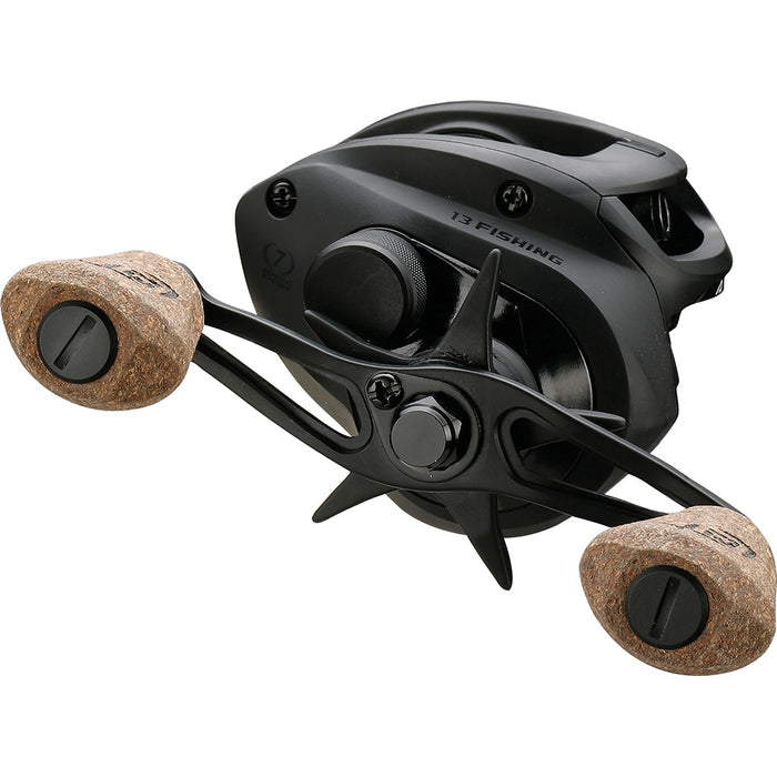 13 Fishing Concept A Baitcast Reel  681  RH A268RH